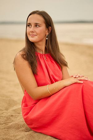chloe l 37