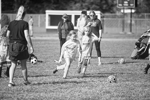 scarlett soccer 32