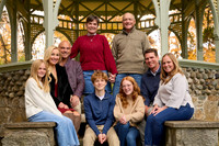 Alynne fall extended family photos at Atkinson Common