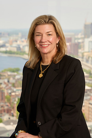 Kate Sullivan r 1 0011