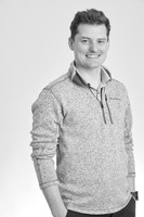 Josh McGuinness r1 0016