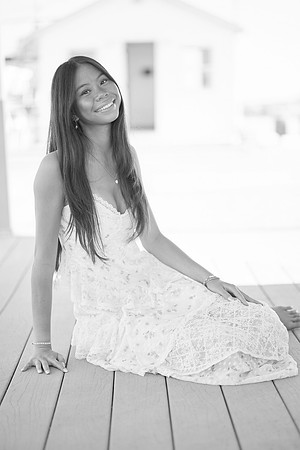 Phoebe Li 1 0044