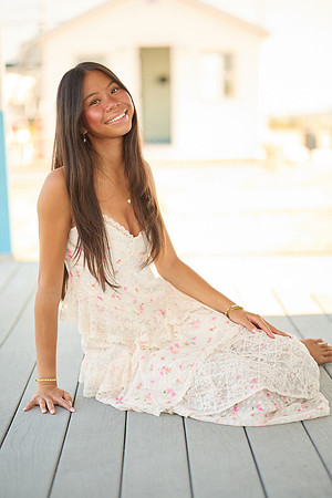 Phoebe Li 1 0043