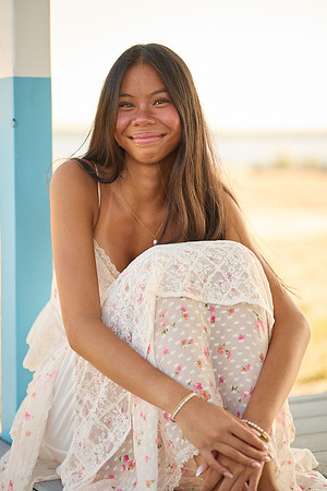 Phoebe Li 1 0033