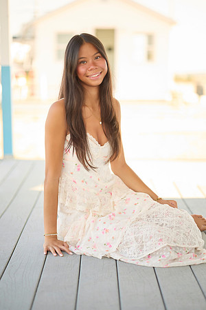 Phoebe Li 1 r 0037