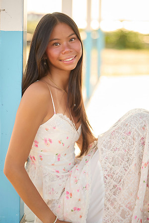 Phoebe Li 1 r 0023