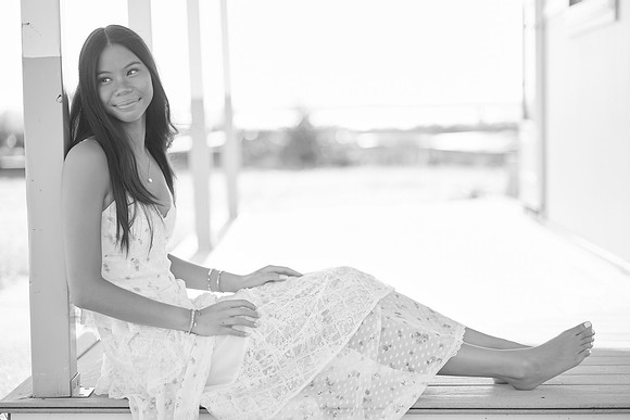 Phoebe Li 1 r 0018