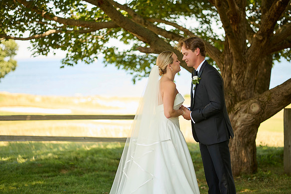 first look 1 0043