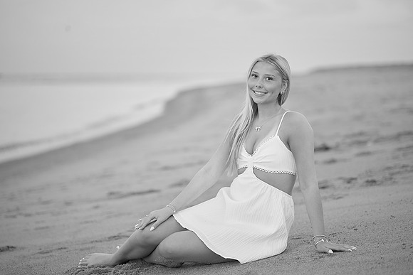 Kaylin 1 r0162