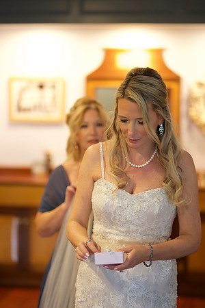 newburyport custom house wedding pre ceremony 1 010