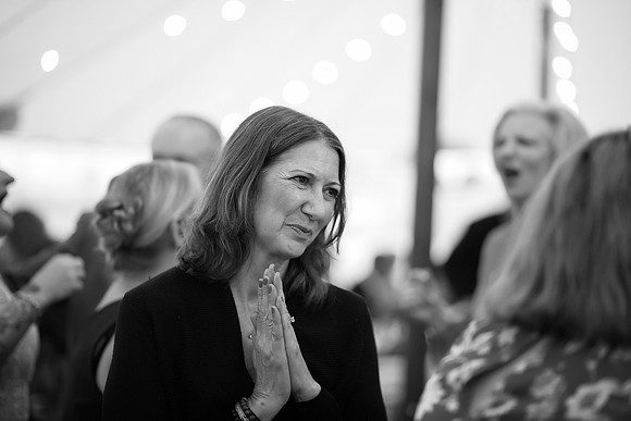 newburyport custom house wedding reception 1 049