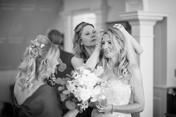 newburyport custom house wedding pre ceremony 1 051