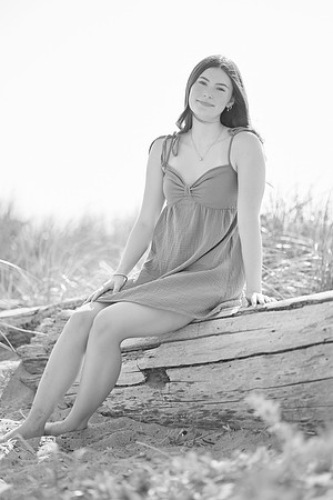 Olivia retouched 46