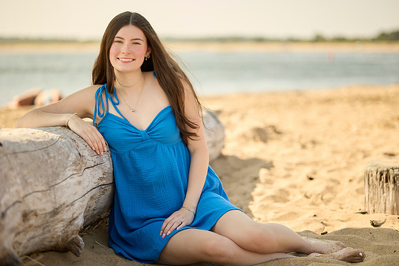 Olivia retouched 35