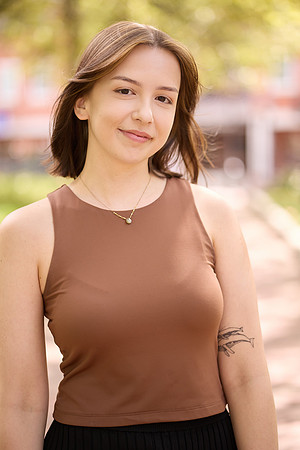 Deanna 31