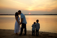 Lindsey R family photos on Plum Island