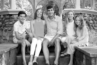 Atkinson Common family photos Beth 2021 not retouched
