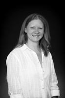 Debbie T headshot