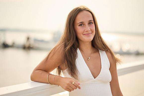 chloe 1