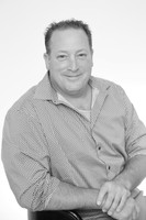 professional studio headshots Mike and Missy lo rez