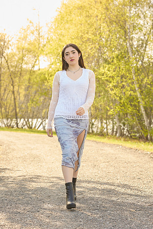 julia 27