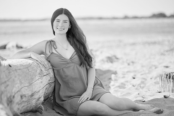 Olivia retouched 40