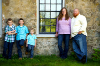 Jen and Howie's family photos at Spencer Pierce Little Farm