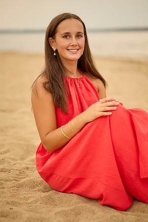 chloe l 35