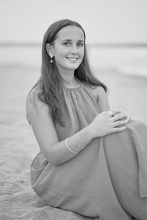 chloe l 34