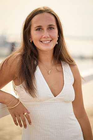 chloe 15